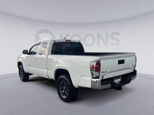 2023 Toyota Tacoma SR5
