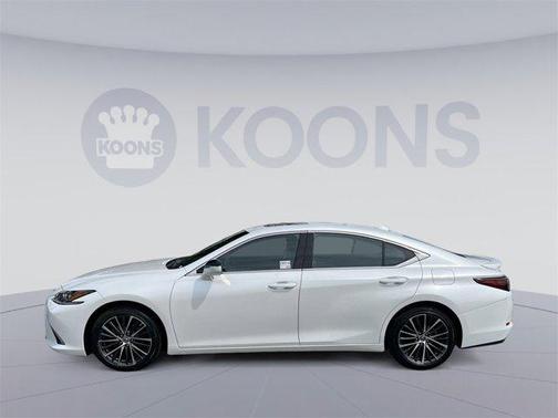 2022 Lexus ES 350 Base
