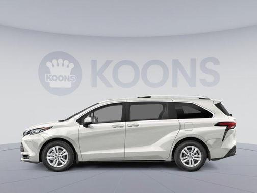 2021 Toyota Sienna Limited 7-Passenger