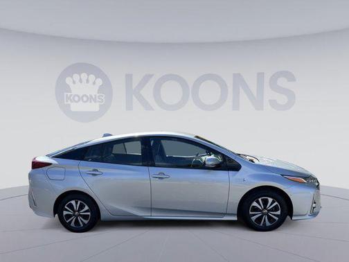 2017 Toyota Prius Prime Plus