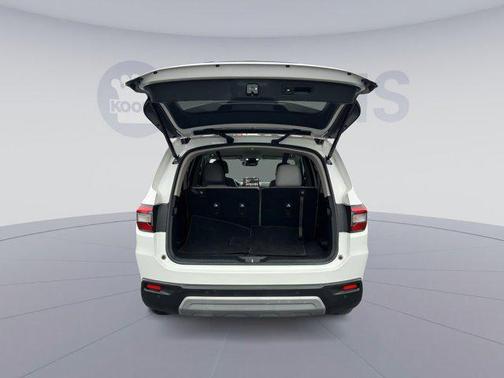 2023 Honda Pilot AWD EX-L 8 Passenger