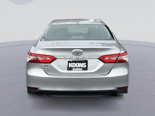 Celestial Silver Metallic 2019 Toyota Camry LE