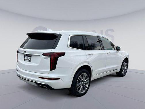 2022 Cadillac XT6 Premium Luxury AWD