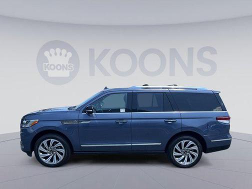 OCEAN DRIVE BLUE METALLIC 2023 Lincoln Navigator Reserve