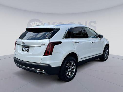 2022 Cadillac XT5 Premium Luxury
