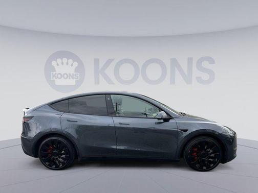 2022 Tesla Model Y Performance Dual Motor All-Wheel Drive