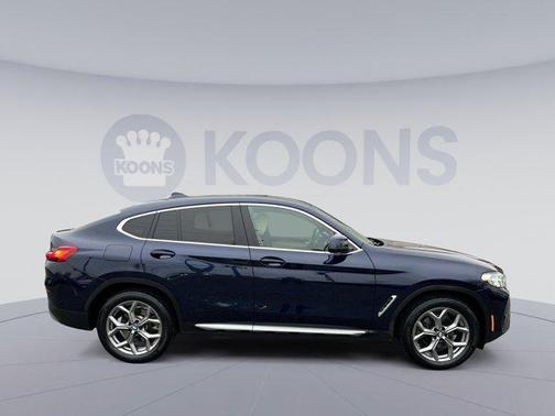 2023 BMW X4 xDrive30i