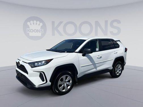 2022 Toyota RAV4 LE