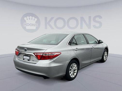 2017 Toyota Camry Hybrid LE