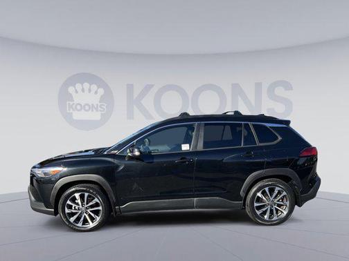 2022 Toyota Corolla Cross XLE