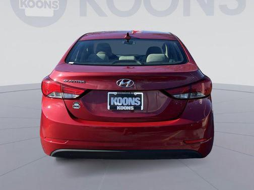 2014 Hyundai ELANTRA SE