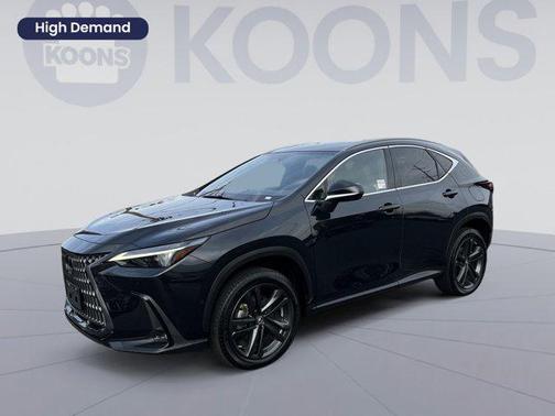 2022 Lexus NX 450h+ Luxury