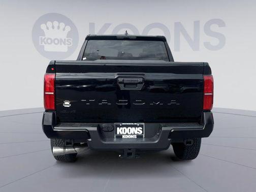 2025 Toyota Tacoma TRD Off Road