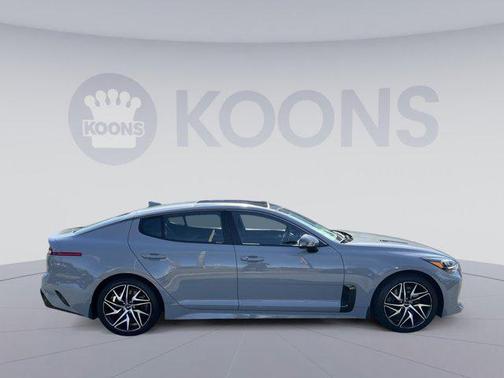 2022 Kia Stinger GT-Line