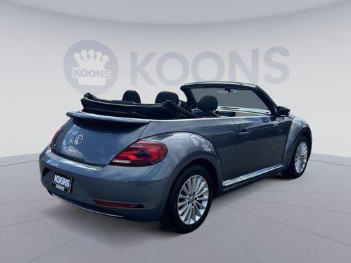 2019 Volkswagen Beetle 2.0T SE