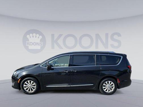 2018 Chrysler Pacifica Touring-L