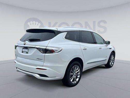 2022 Buick Enclave AWD Avenir