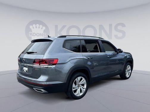 2022 Volkswagen Atlas 2.0T SE w/Technology 4MOTION