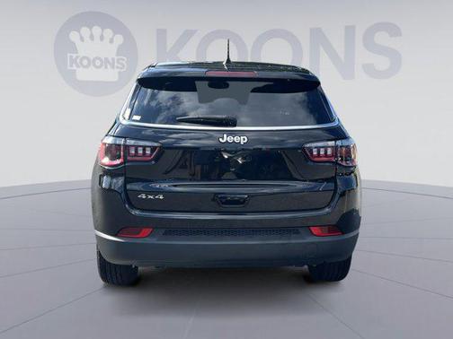 2023 Jeep Compass Sport
