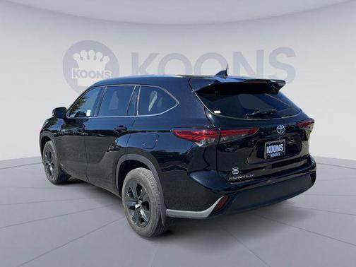 2021 Toyota Highlander Hybrid XLE