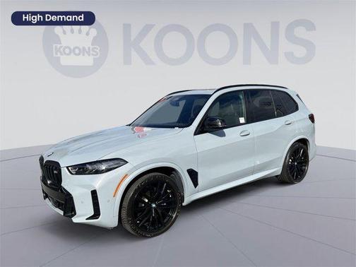 2024 BMW X5 M60i