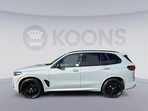 2024 BMW X5 M60i
