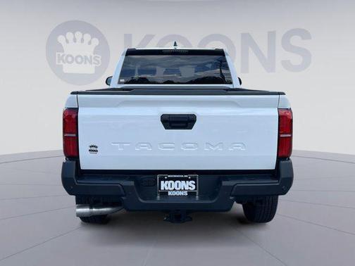 2025 Toyota Tacoma SR