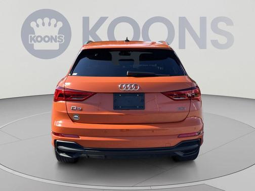 Pulse Orange 2024 Audi Q3 Premium 45 TFSI S line quattro Tiptronic