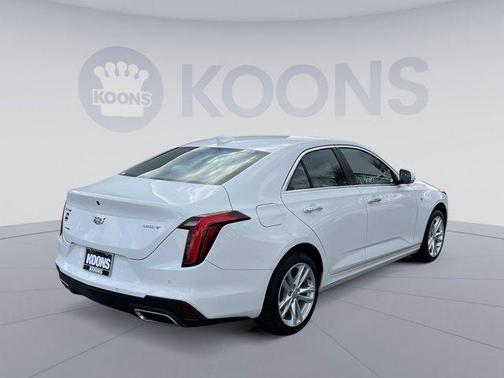 2023 Cadillac CT4 Luxury