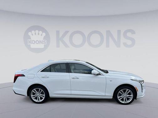 2023 Cadillac CT4 Luxury