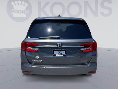 Modern Steel Metallic 2023 Honda Odyssey Elite