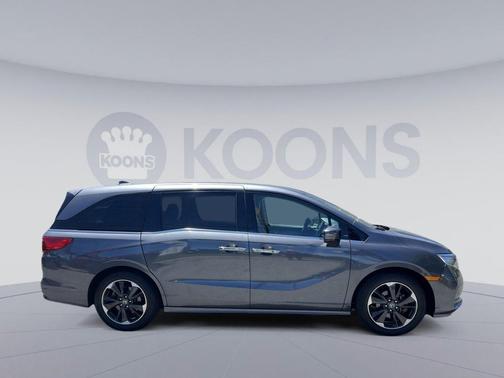 Modern Steel Metallic 2023 Honda Odyssey Elite