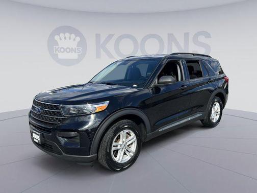 AGATE BLACK METALLIC 2023 Ford Explorer XLT