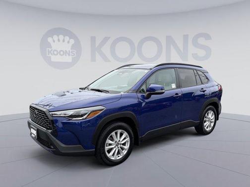 2024 Toyota Corolla Cross LE