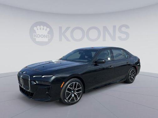 Black Sapphire Metallic 2023 BMW 760 i xDrive