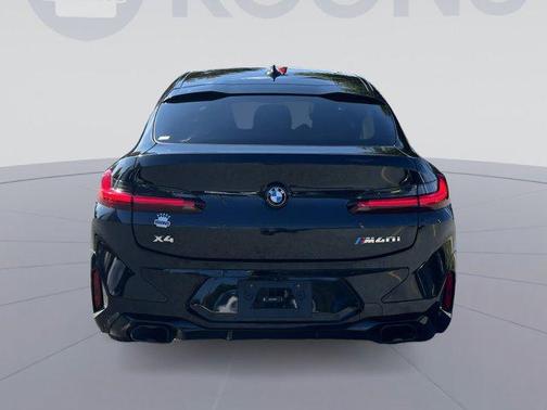 2024 BMW X4 M40i
