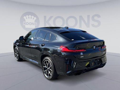 2024 BMW X4 M40i