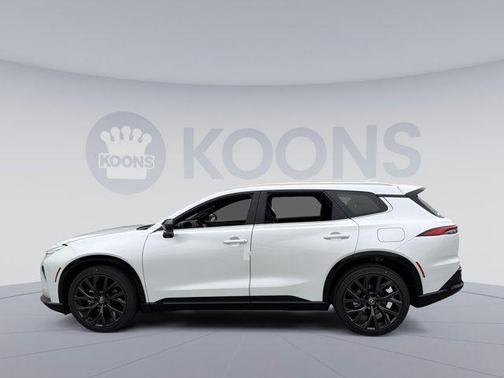 2025 Toyota Crown Signia Limited