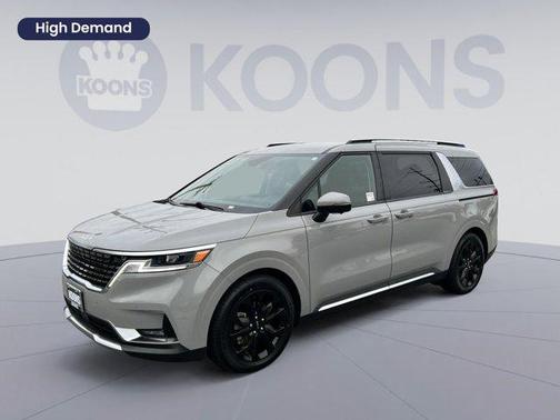 2022 Kia Carnival SX