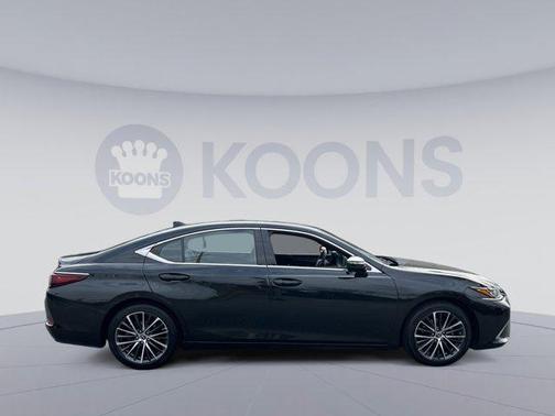 2023 Lexus ES 350 Base