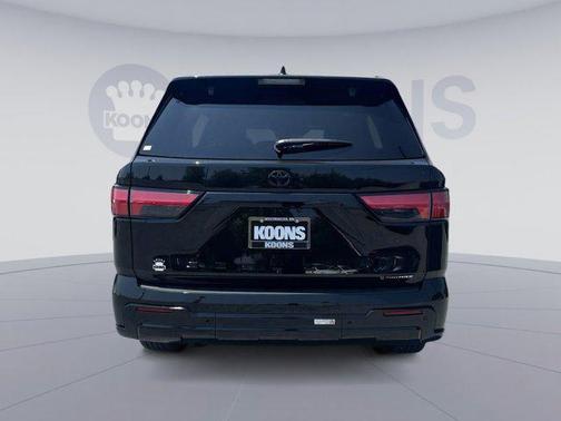 2025 Toyota Sequoia Platinum
