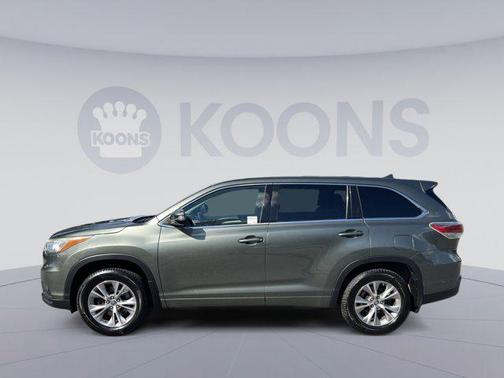 2016 Toyota Highlander LE Plus