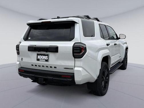 2025 Toyota 4Runner Hybrid Platinum