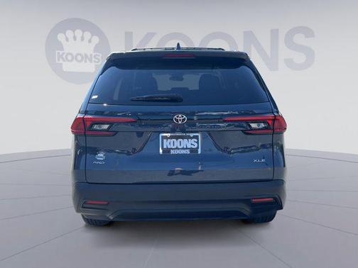 Storm Cloud 2024 Toyota Grand Highlander XLE