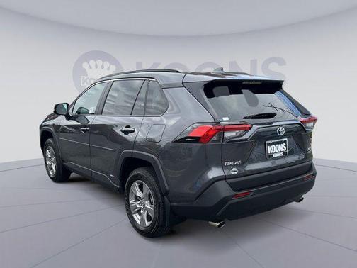 2024 Toyota RAV4 Hybrid XLE
