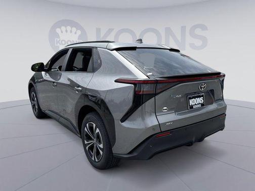 2025 Toyota bZ4X XLE