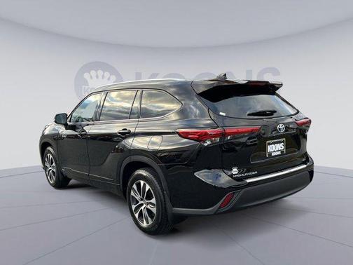 2020 Toyota Highlander Hybrid XLE