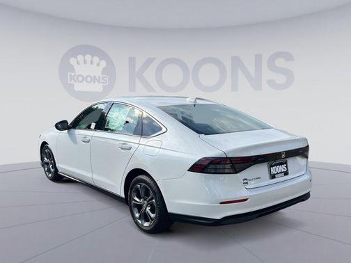 Platinum White Pearl 2023 Honda Accord EX