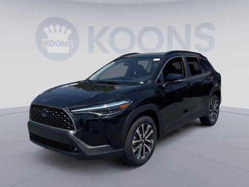2025 Toyota Corolla Cross XLE