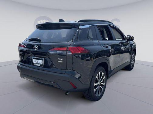 2025 Toyota Corolla Cross XLE